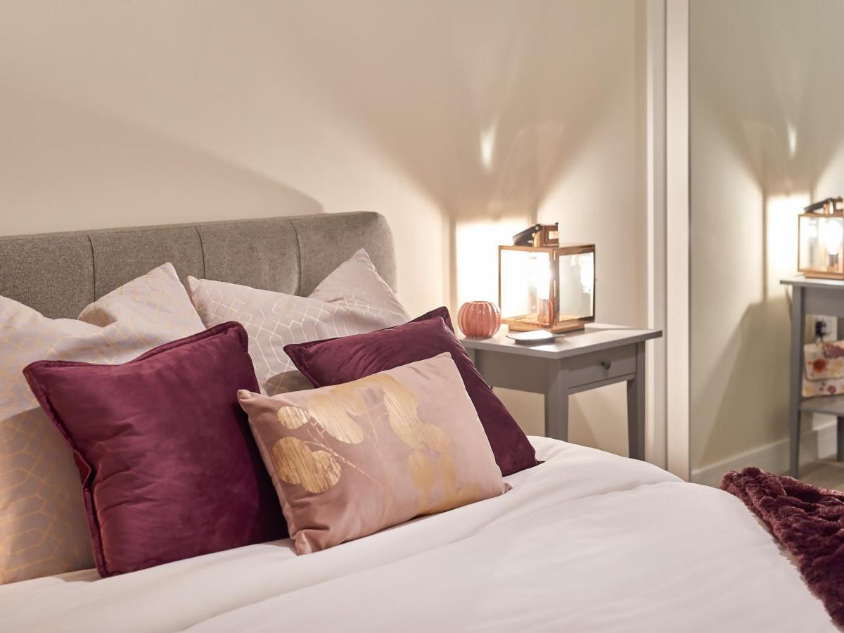Two Bedroom Apartment By Jlj Apartments & Serviced Accommodation Birmingham - Mantella Lofts Ngoại thất bức ảnh